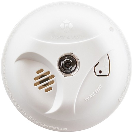 FIRST ALERT Ionization Smoke Alarm with Escape Light 1039800